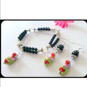 Ceramic parrot charm bracelet and earrings set